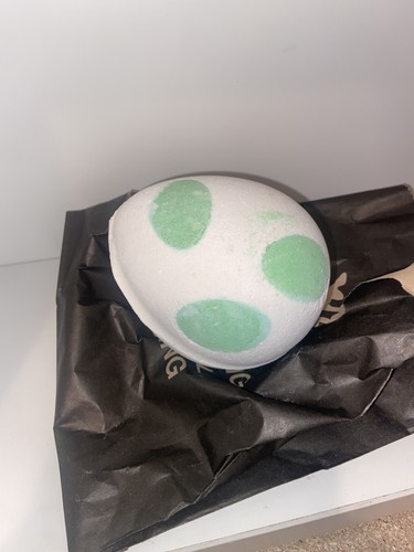 Lush yoshi egg badekugel bath - lush,